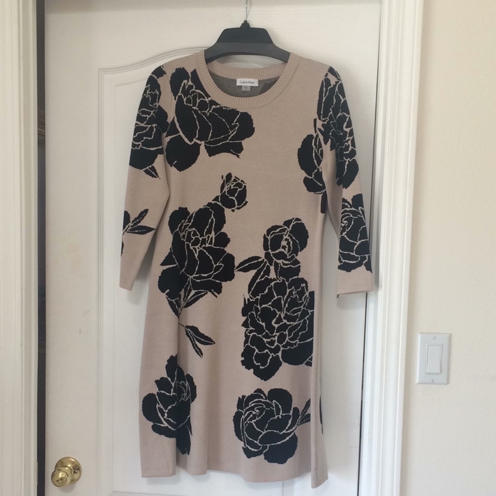 Calvin Klein sweater dress, M